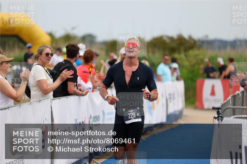 22.06.2025 - Viking Triathlon Michael Strokosch http://msf.ph/oto/8069461 22.06.2025 14:40:09 Ziel 229 meine-sportfotos.de