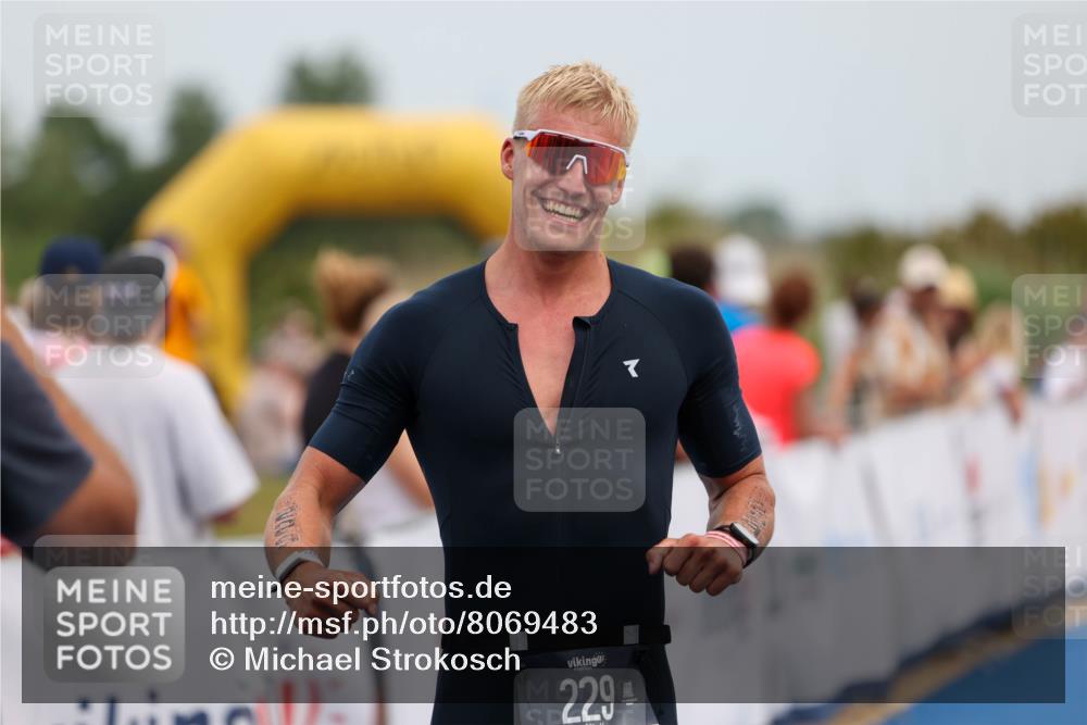 22.06.2025 - Viking Triathlon Michael Strokosch http://msf.ph/oto/8069483 22.06.2025 14:40:10 Ziel 229 meine-sportfotos.de