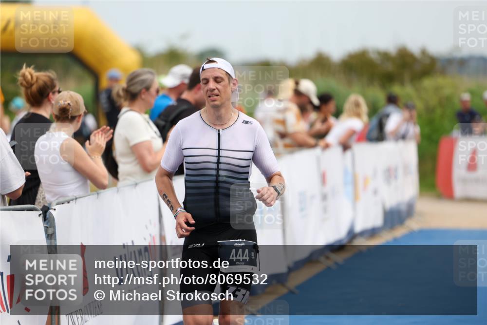 22.06.2025 - Viking Triathlon Michael Strokosch http://msf.ph/oto/8069532 22.06.2025 14:40:43 Ziel 444 meine-sportfotos.de