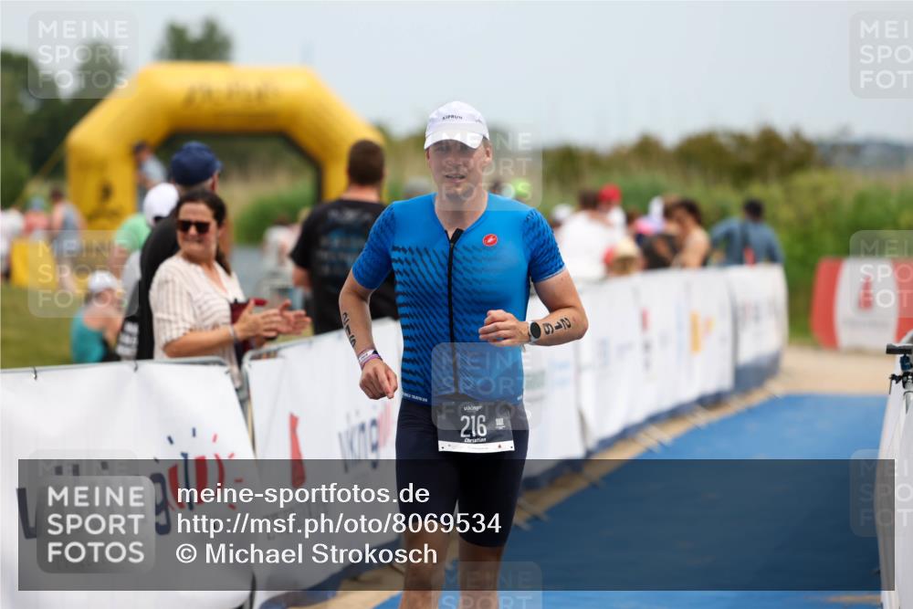 22.06.2025 - Viking Triathlon Michael Strokosch http://msf.ph/oto/8069534 22.06.2025 15:17:34 Ziel 216 meine-sportfotos.de
