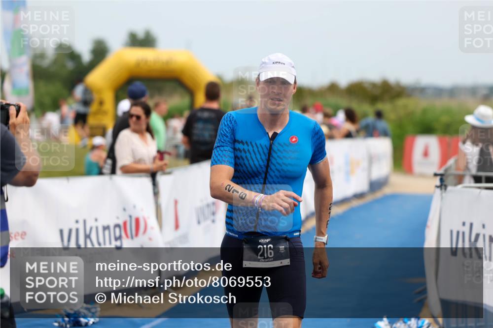 22.06.2025 - Viking Triathlon Michael Strokosch http://msf.ph/oto/8069553 22.06.2025 15:17:36 Ziel 216 meine-sportfotos.de