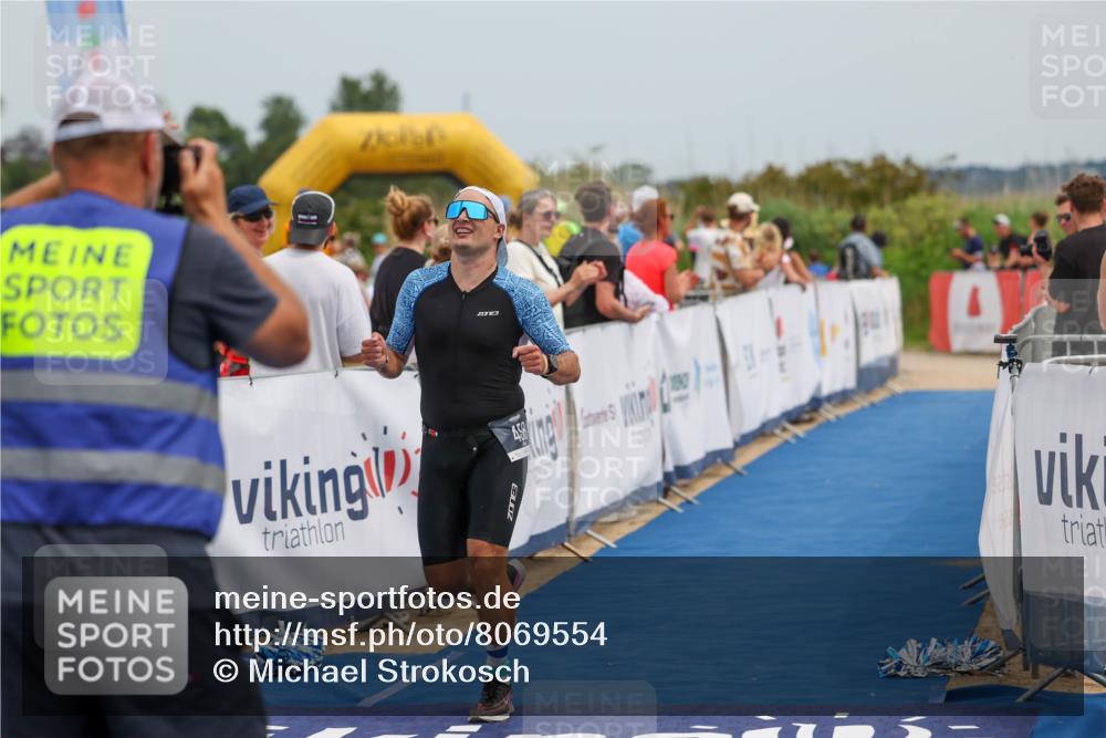 22.06.2025 - Viking Triathlon Michael Strokosch http://msf.ph/oto/8069554 22.06.2025 14:41:12 Ziel 458 meine-sportfotos.de