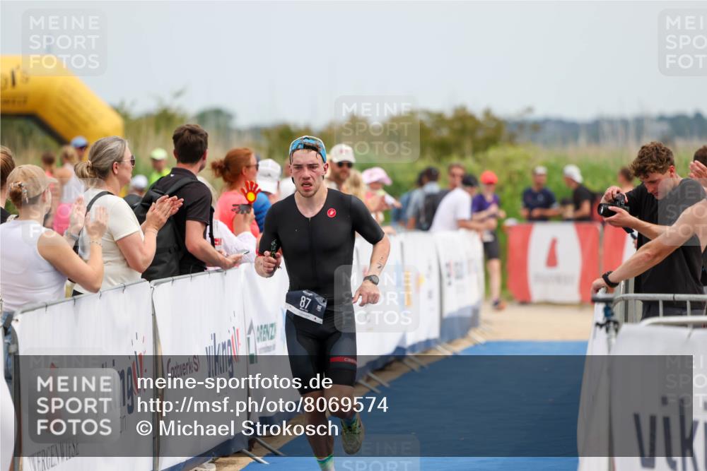 22.06.2025 - Viking Triathlon Michael Strokosch http://msf.ph/oto/8069574 22.06.2025 14:41:40 Ziel 87 meine-sportfotos.de