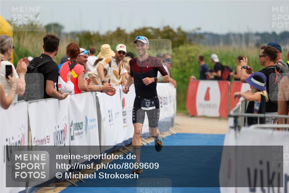 22.06.2025 - Viking Triathlon Michael Strokosch http://msf.ph/oto/8069609 22.06.2025 14:41:57 Ziel 527 meine-sportfotos.de