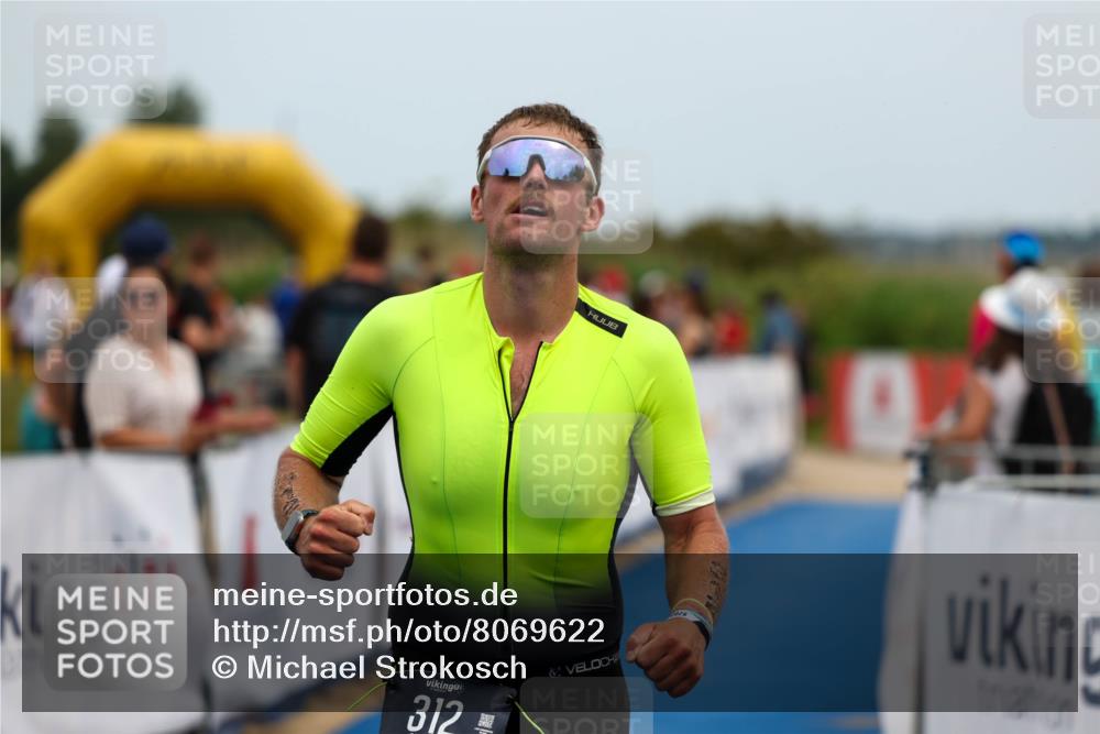 22.06.2025 - Viking Triathlon Michael Strokosch http://msf.ph/oto/8069622 22.06.2025 15:18:00 Ziel 312 meine-sportfotos.de