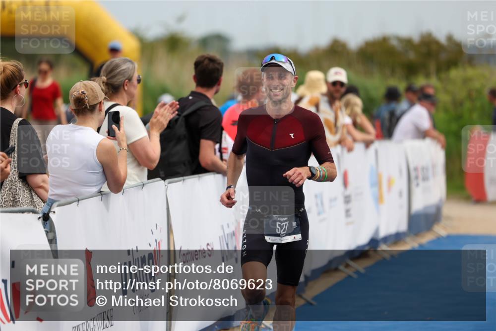 22.06.2025 - Viking Triathlon Michael Strokosch http://msf.ph/oto/8069623 22.06.2025 14:41:58 Ziel 527 meine-sportfotos.de