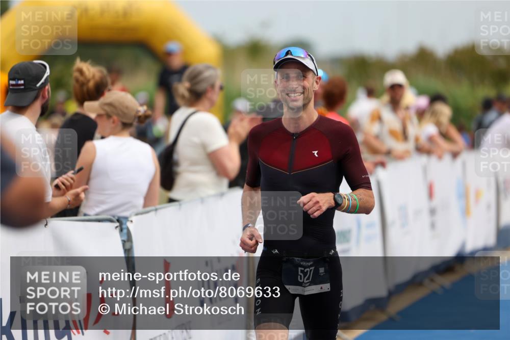 22.06.2025 - Viking Triathlon Michael Strokosch http://msf.ph/oto/8069633 22.06.2025 14:41:59 Ziel 527 meine-sportfotos.de