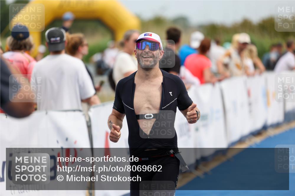 22.06.2025 - Viking Triathlon Michael Strokosch http://msf.ph/oto/8069662 22.06.2025 14:42:10 Ziel 125 meine-sportfotos.de