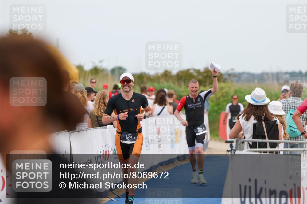 22.06.2025 - Viking Triathlon Michael Strokosch http://msf.ph/oto/8069672 22.06.2025 15:18:17 Ziel 164, 300 meine-sportfotos.de