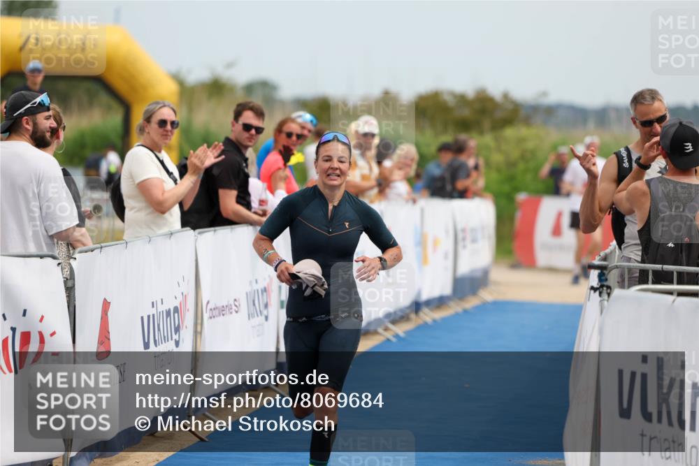 22.06.2025 - Viking Triathlon Michael Strokosch http://msf.ph/oto/8069684 22.06.2025 14:42:17 Ziel 184 meine-sportfotos.de