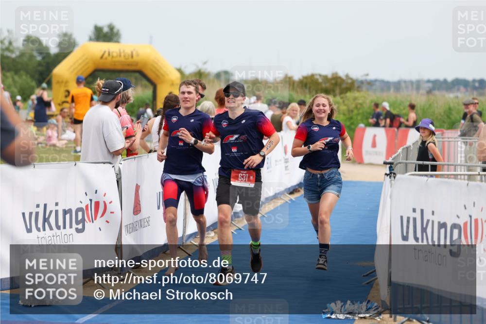 22.06.2025 - Viking Triathlon Michael Strokosch http://msf.ph/oto/8069747 22.06.2025 14:43:04 Ziel 631 meine-sportfotos.de