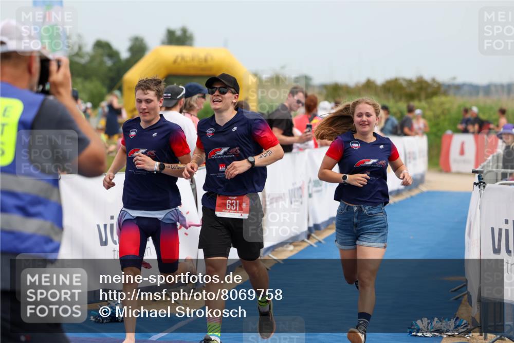 22.06.2025 - Viking Triathlon Michael Strokosch http://msf.ph/oto/8069758 22.06.2025 14:43:04 Ziel 631 meine-sportfotos.de