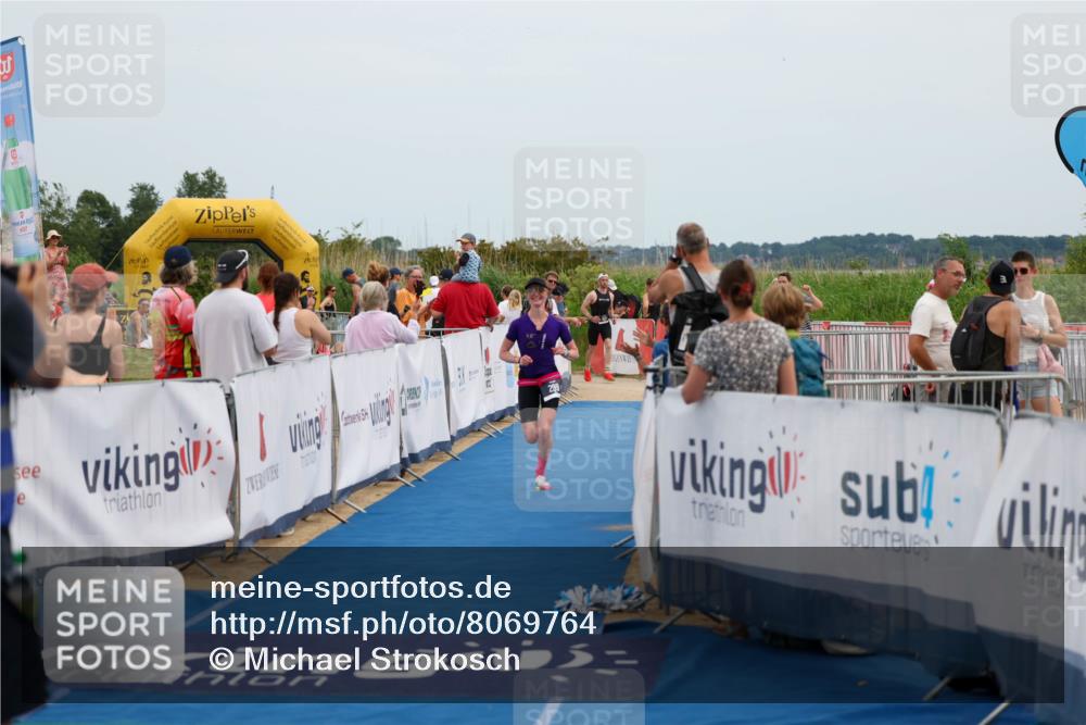 22.06.2025 - Viking Triathlon Michael Strokosch http://msf.ph/oto/8069764 22.06.2025 14:47:02 Ziel 299 meine-sportfotos.de