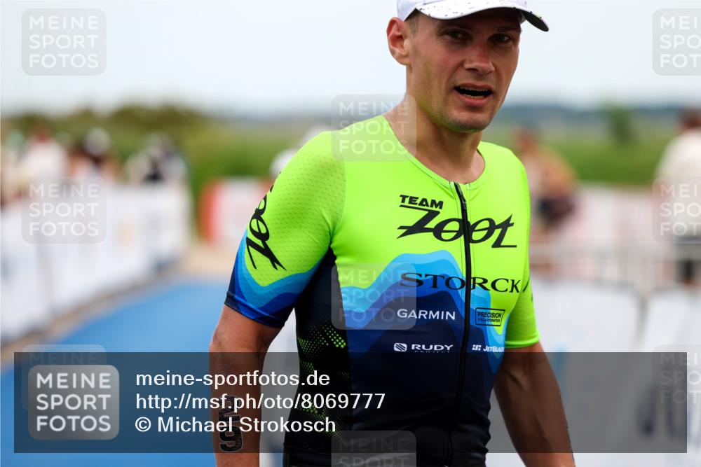 22.06.2025 - Viking Triathlon Michael Strokosch http://msf.ph/oto/8069777 22.06.2025 15:18:48 Ziel 29 meine-sportfotos.de