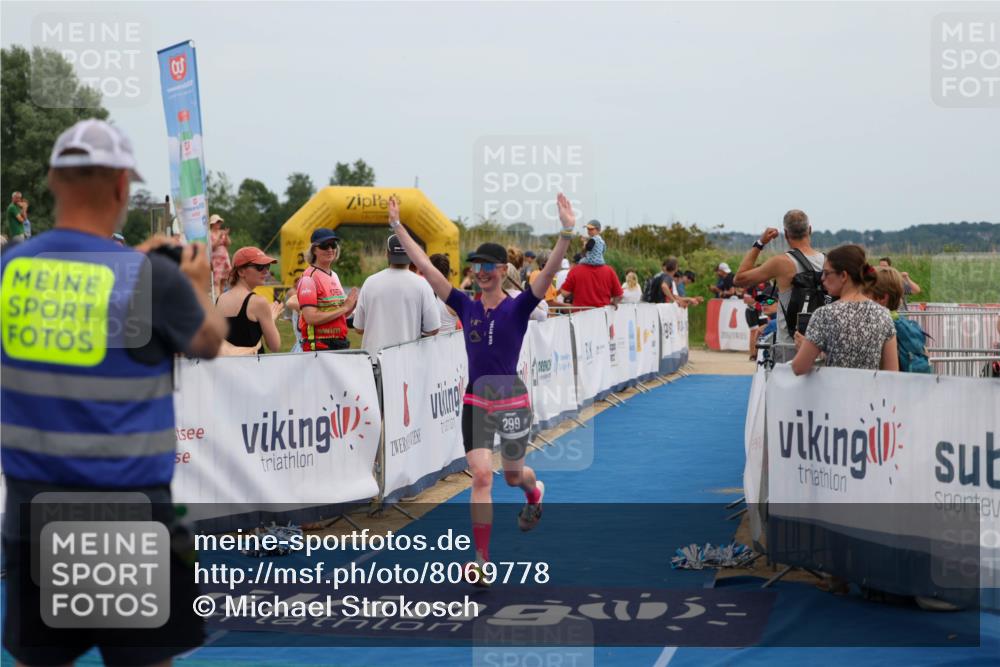 22.06.2025 - Viking Triathlon Michael Strokosch http://msf.ph/oto/8069778 22.06.2025 14:47:04 Ziel 299 meine-sportfotos.de