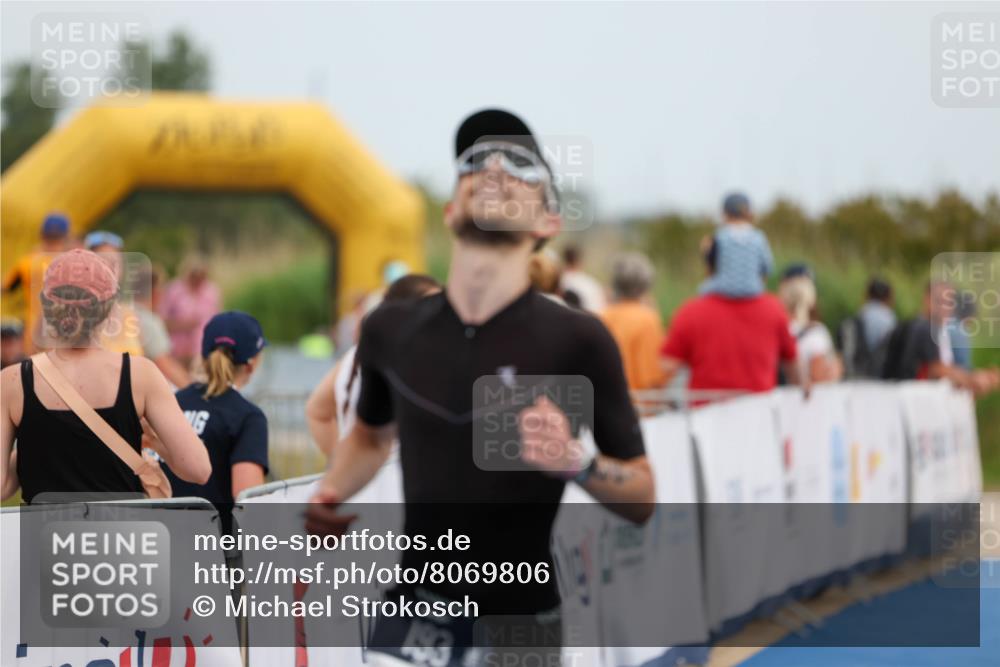 22.06.2025 - Viking Triathlon Michael Strokosch http://msf.ph/oto/8069806 22.06.2025 14:48:35 Ziel 193 meine-sportfotos.de