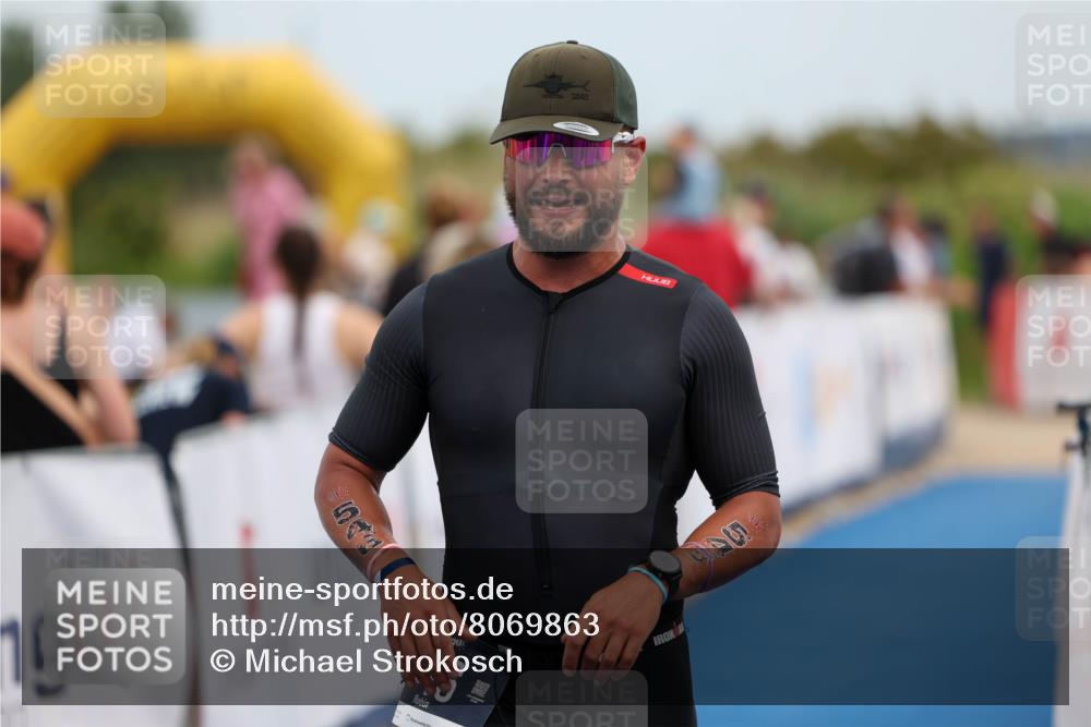 22.06.2025 - Viking Triathlon Michael Strokosch http://msf.ph/oto/8069863 22.06.2025 14:48:47 Ziel 546 meine-sportfotos.de