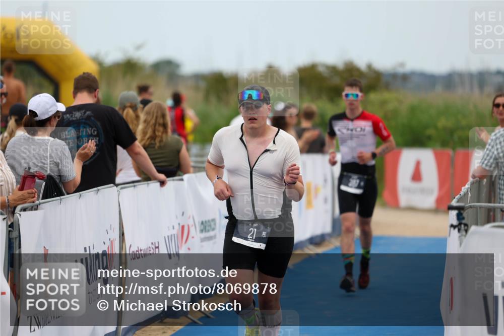 22.06.2025 - Viking Triathlon Michael Strokosch http://msf.ph/oto/8069878 22.06.2025 15:19:37 Ziel 21, 387 meine-sportfotos.de