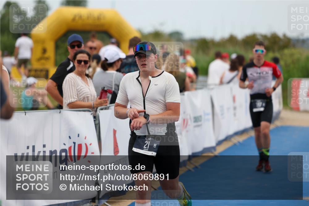 22.06.2025 - Viking Triathlon Michael Strokosch http://msf.ph/oto/8069891 22.06.2025 15:19:38 Ziel 21, 387 meine-sportfotos.de