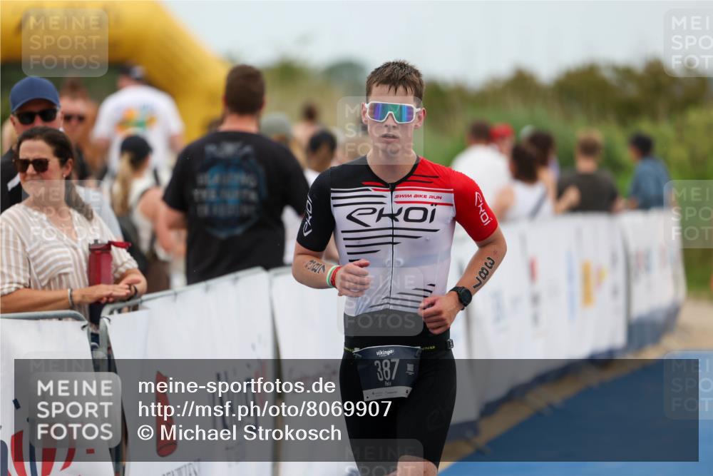 22.06.2025 - Viking Triathlon Michael Strokosch http://msf.ph/oto/8069907 22.06.2025 15:19:40 Ziel 21, 387 meine-sportfotos.de