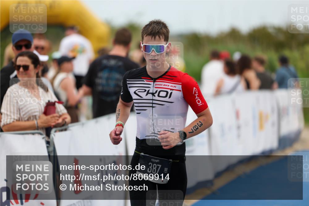 22.06.2025 - Viking Triathlon Michael Strokosch http://msf.ph/oto/8069914 22.06.2025 15:19:40 Ziel 21, 387 meine-sportfotos.de