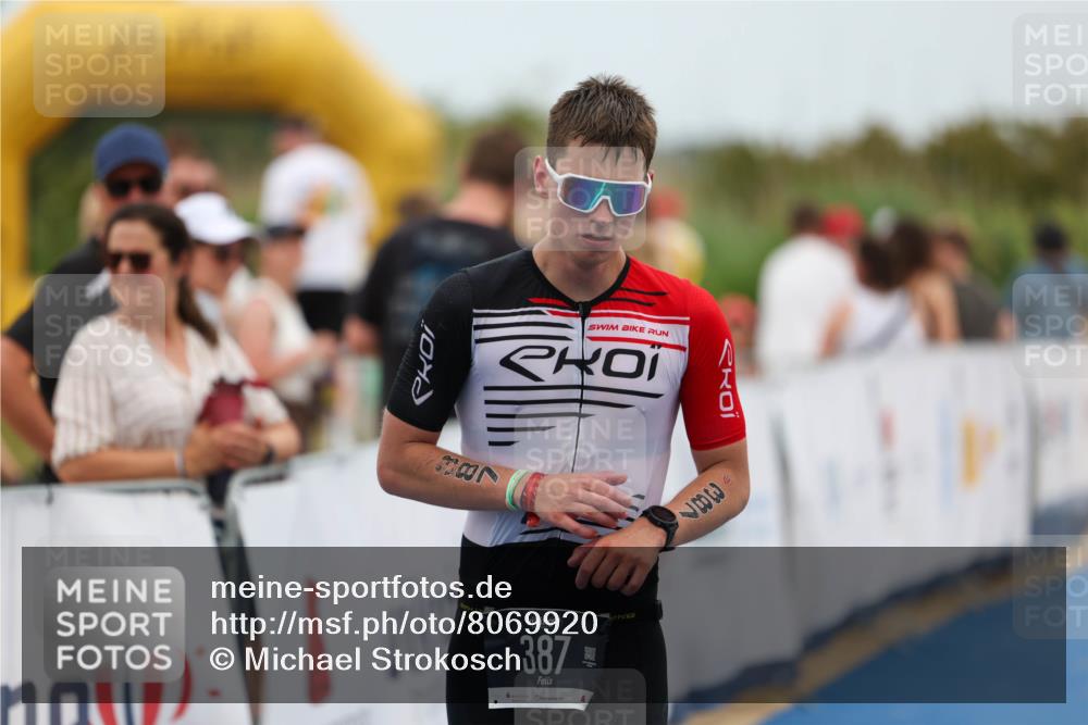 22.06.2025 - Viking Triathlon Michael Strokosch http://msf.ph/oto/8069920 22.06.2025 15:19:41 Ziel 21, 387 meine-sportfotos.de