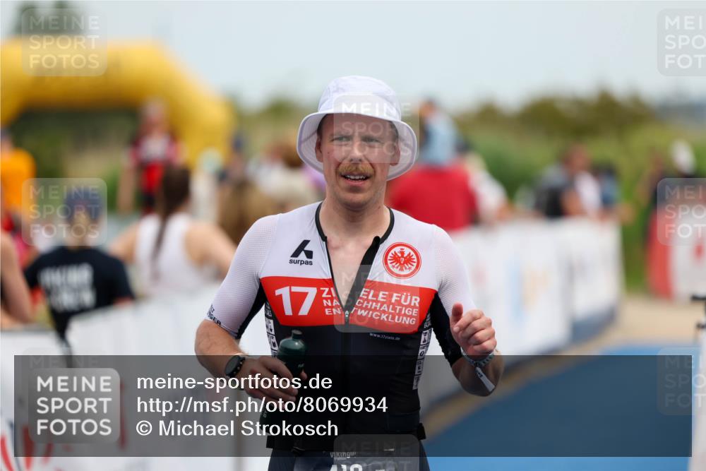 22.06.2025 - Viking Triathlon Michael Strokosch http://msf.ph/oto/8069934 22.06.2025 14:49:11 Ziel 416 meine-sportfotos.de