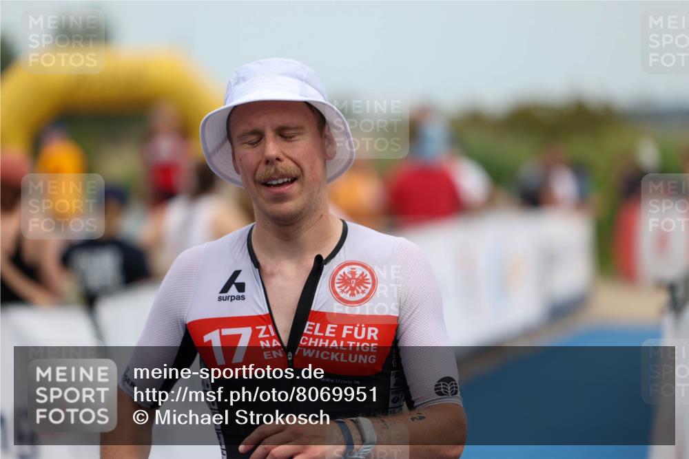 22.06.2025 - Viking Triathlon Michael Strokosch http://msf.ph/oto/8069951 22.06.2025 14:49:12 Ziel 416 meine-sportfotos.de