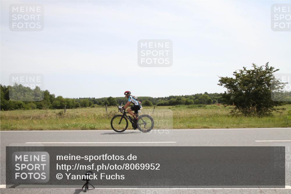 22.06.2025 - Viking Triathlon Yannick Fuchs http://msf.ph/oto/8069952 22.06.2025 12:13:46 Radfahren 190, 269 meine-sportfotos.de