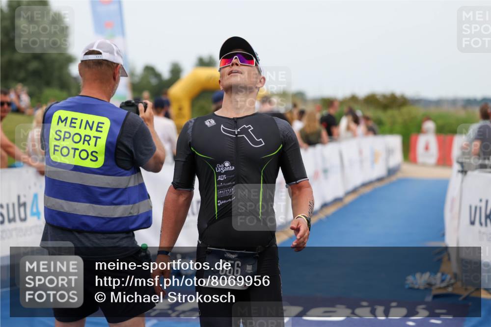 22.06.2025 - Viking Triathlon Michael Strokosch http://msf.ph/oto/8069956 22.06.2025 15:21:04 Ziel 356 meine-sportfotos.de