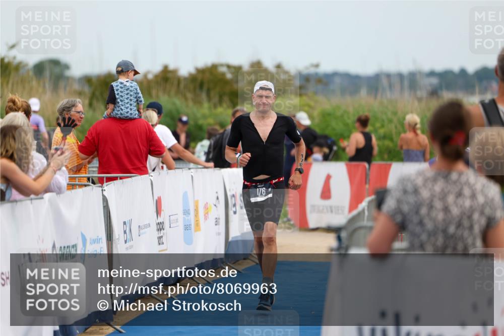 22.06.2025 - Viking Triathlon Michael Strokosch http://msf.ph/oto/8069963 22.06.2025 14:49:34 Ziel 176 meine-sportfotos.de