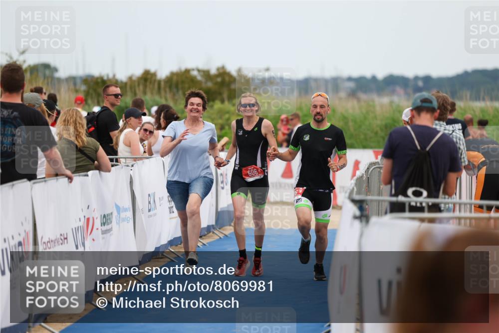 22.06.2025 - Viking Triathlon Michael Strokosch http://msf.ph/oto/8069981 22.06.2025 15:21:33 Ziel 606 meine-sportfotos.de