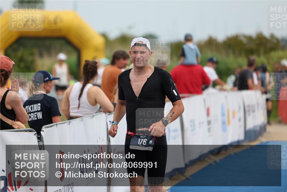 22.06.2025 - Viking Triathlon Michael Strokosch http://msf.ph/oto/8069991 22.06.2025 14:49:36 Ziel 176 meine-sportfotos.de