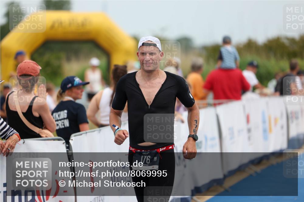 22.06.2025 - Viking Triathlon Michael Strokosch http://msf.ph/oto/8069995 22.06.2025 14:49:37 Ziel 176 meine-sportfotos.de