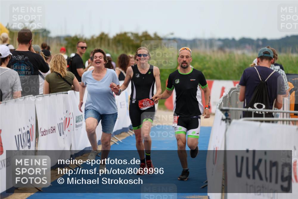 22.06.2025 - Viking Triathlon Michael Strokosch http://msf.ph/oto/8069996 22.06.2025 15:21:34 Ziel 606 meine-sportfotos.de
