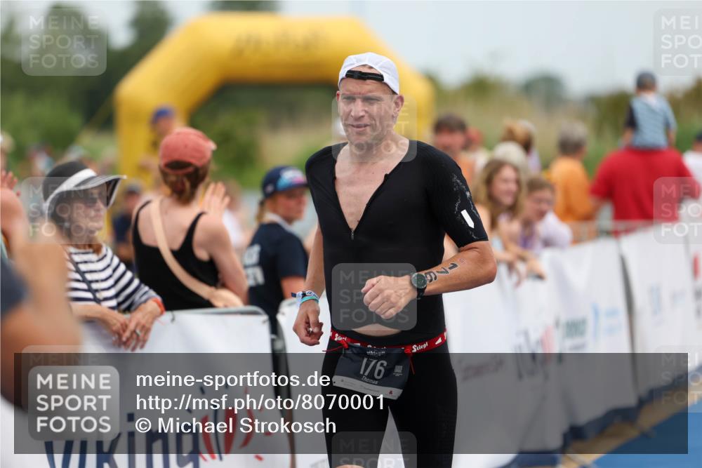 22.06.2025 - Viking Triathlon Michael Strokosch http://msf.ph/oto/8070001 22.06.2025 14:49:37 Ziel 176 meine-sportfotos.de