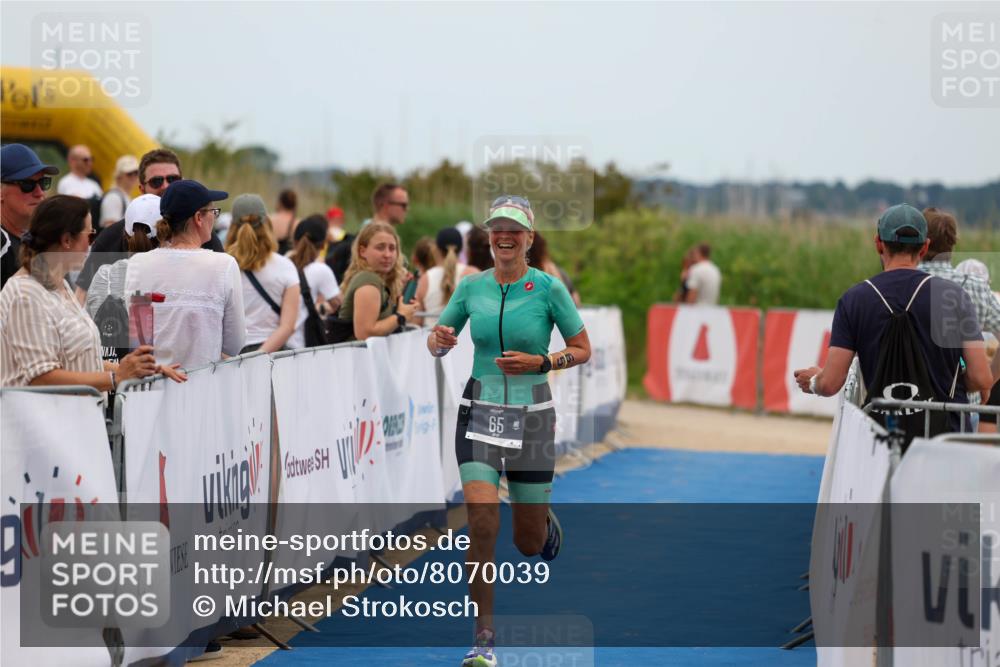 22.06.2025 - Viking Triathlon Michael Strokosch http://msf.ph/oto/8070039 22.06.2025 15:22:22 Ziel 65 meine-sportfotos.de