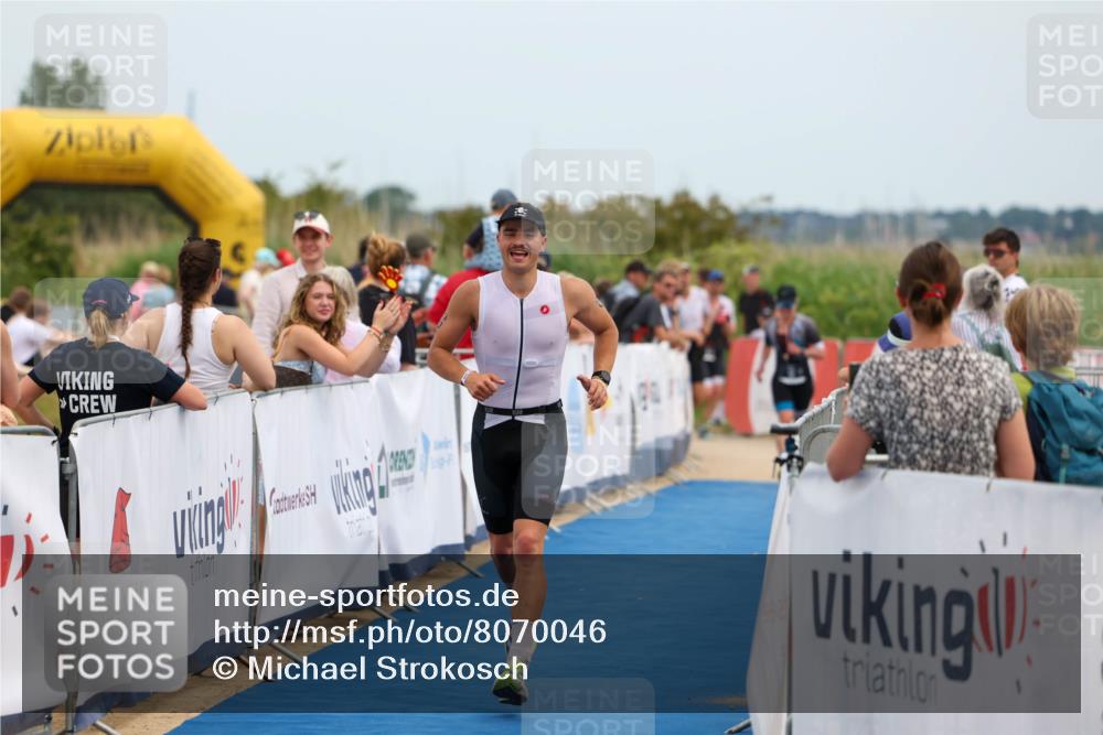 22.06.2025 - Viking Triathlon Michael Strokosch http://msf.ph/oto/8070046 22.06.2025 14:51:13 Ziel 12, 407 meine-sportfotos.de