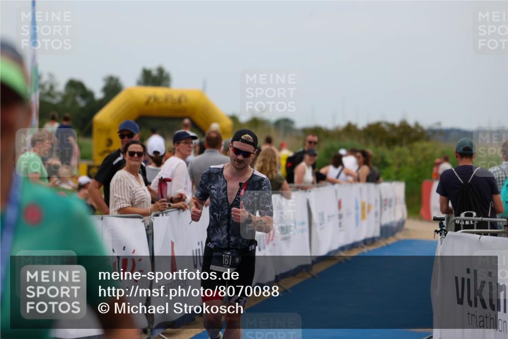 22.06.2025 - Viking Triathlon Michael Strokosch http://msf.ph/oto/8070088 22.06.2025 15:22:37 Ziel 161 meine-sportfotos.de