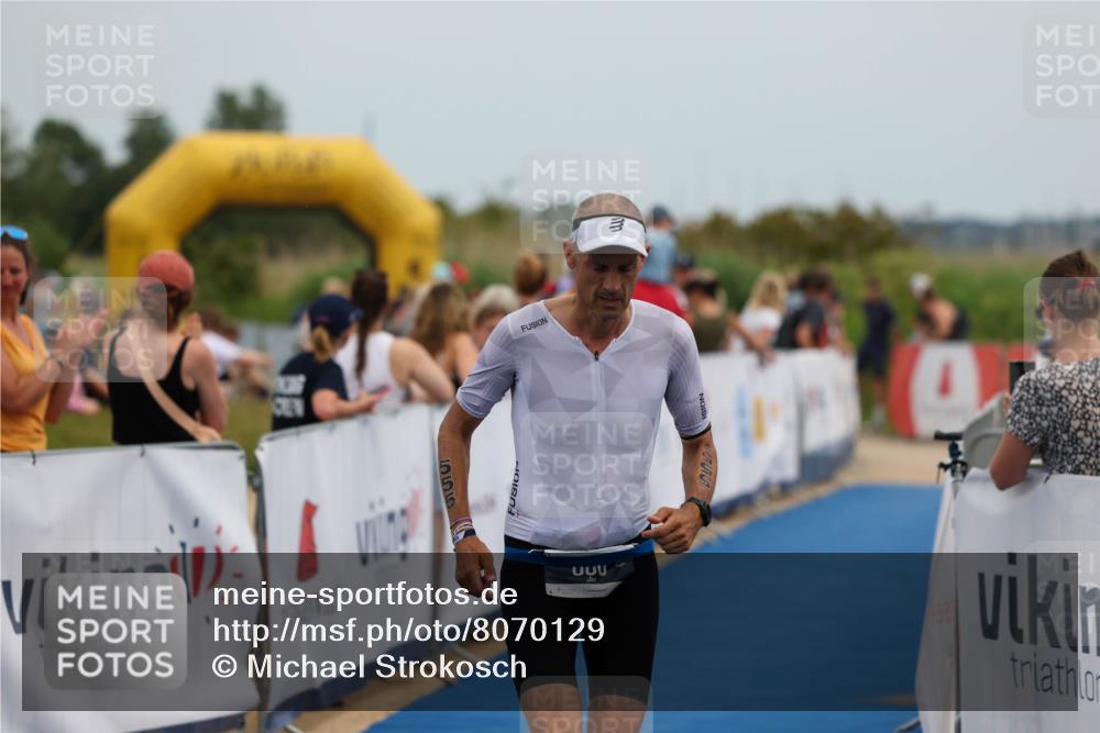 22.06.2025 - Viking Triathlon Michael Strokosch http://msf.ph/oto/8070129 22.06.2025 14:51:22 Ziel 12, 555 meine-sportfotos.de