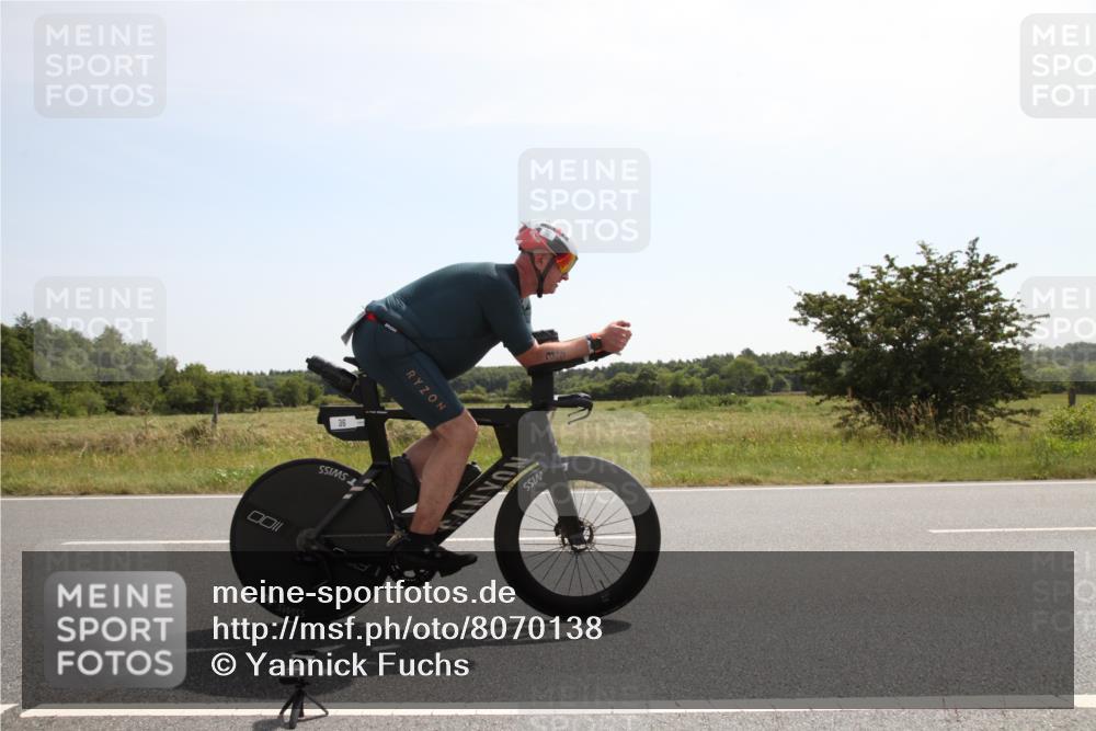 22.06.2025 - Viking Triathlon Yannick Fuchs http://msf.ph/oto/8070138 22.06.2025 11:40:16 Radfahren 36, 399, 439, 496 meine-sportfotos.de