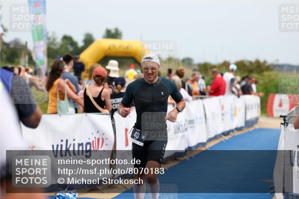 22.06.2025 - Viking Triathlon Michael Strokosch http://msf.ph/oto/8070183 22.06.2025 14:53:07 Ziel 40 meine-sportfotos.de