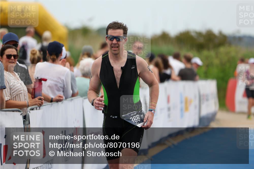 22.06.2025 - Viking Triathlon Michael Strokosch http://msf.ph/oto/8070196 22.06.2025 15:24:10 Ziel 366, 540 meine-sportfotos.de