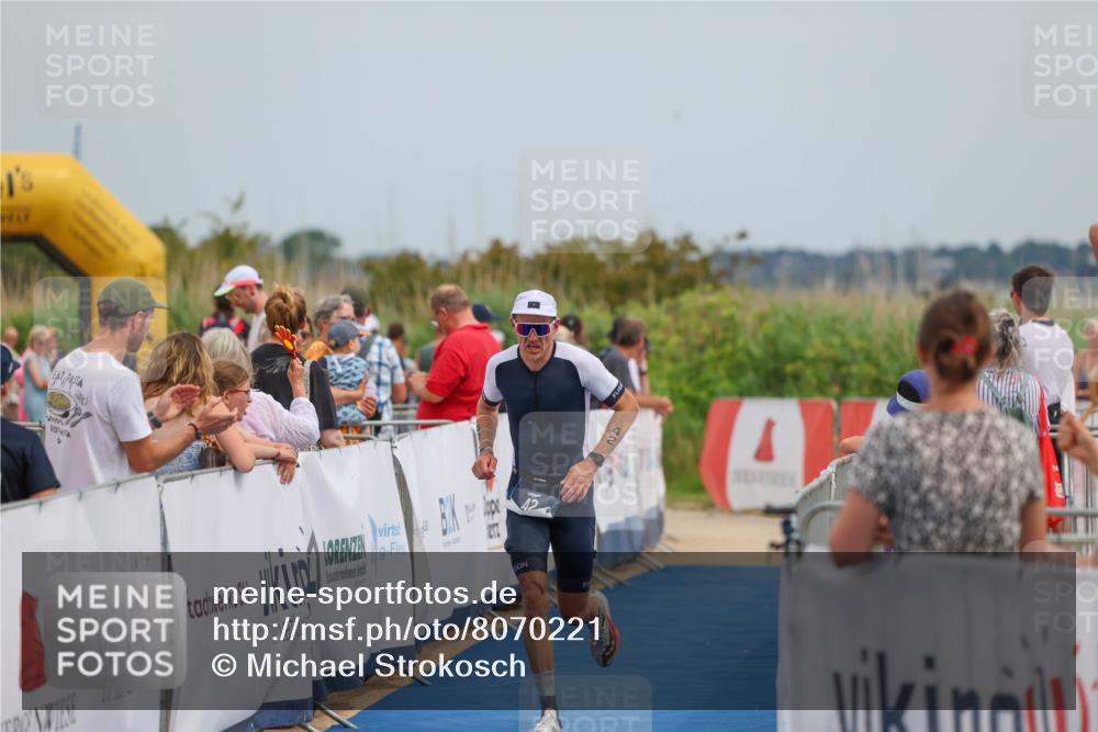22.06.2025 - Viking Triathlon Michael Strokosch http://msf.ph/oto/8070221 22.06.2025 14:53:16 Ziel 42 meine-sportfotos.de