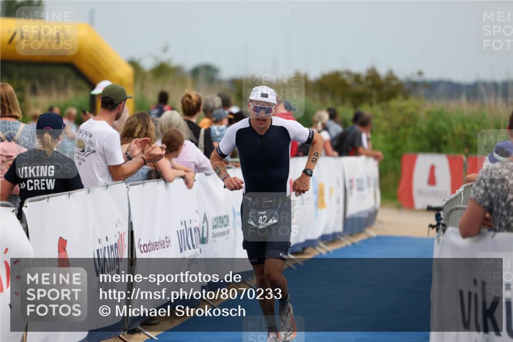 22.06.2025 - Viking Triathlon Michael Strokosch http://msf.ph/oto/8070233 22.06.2025 14:53:17 Ziel 42 meine-sportfotos.de