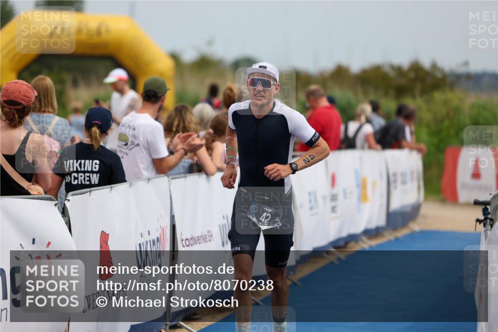 22.06.2025 - Viking Triathlon Michael Strokosch http://msf.ph/oto/8070238 22.06.2025 14:53:17 Ziel 42 meine-sportfotos.de