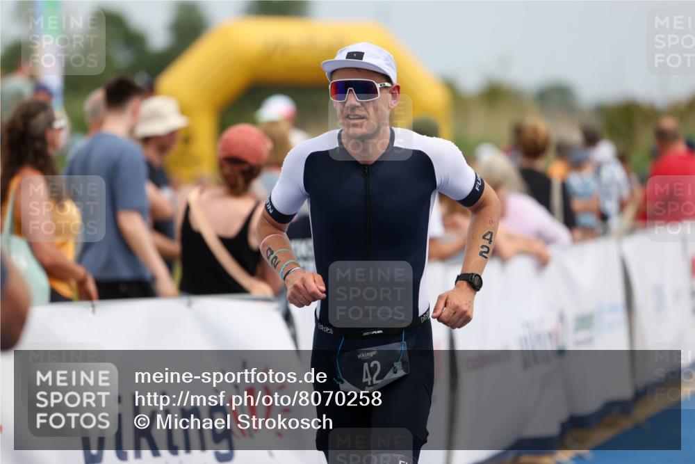 22.06.2025 - Viking Triathlon Michael Strokosch http://msf.ph/oto/8070258 22.06.2025 14:53:19 Ziel 42 meine-sportfotos.de