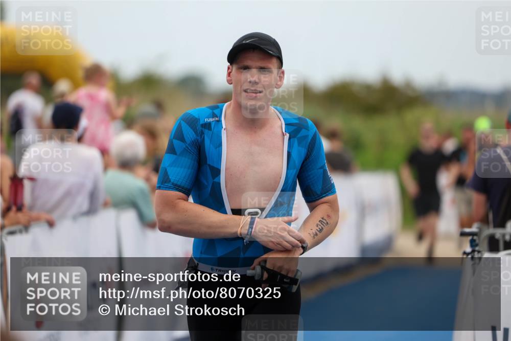 22.06.2025 - Viking Triathlon Michael Strokosch http://msf.ph/oto/8070325 22.06.2025 15:24:39 Ziel 298 meine-sportfotos.de
