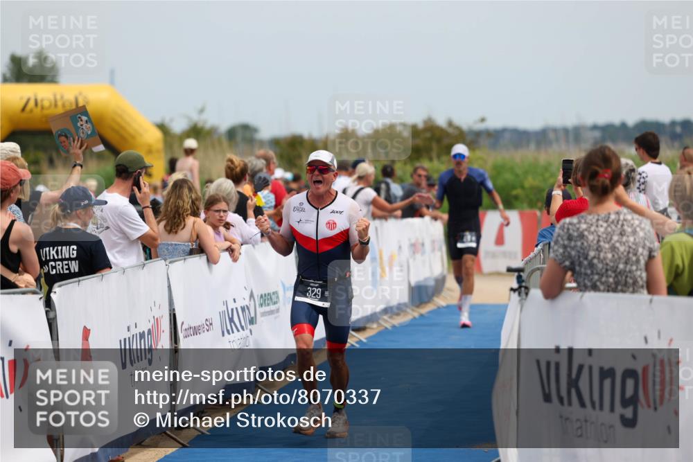 22.06.2025 - Viking Triathlon Michael Strokosch http://msf.ph/oto/8070337 22.06.2025 14:53:44 Ziel 329 meine-sportfotos.de