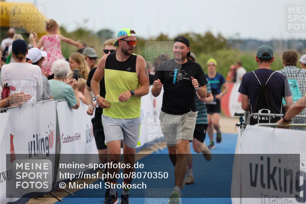 22.06.2025 - Viking Triathlon Michael Strokosch http://msf.ph/oto/8070350 22.06.2025 15:24:45 Ziel 210, 607 meine-sportfotos.de